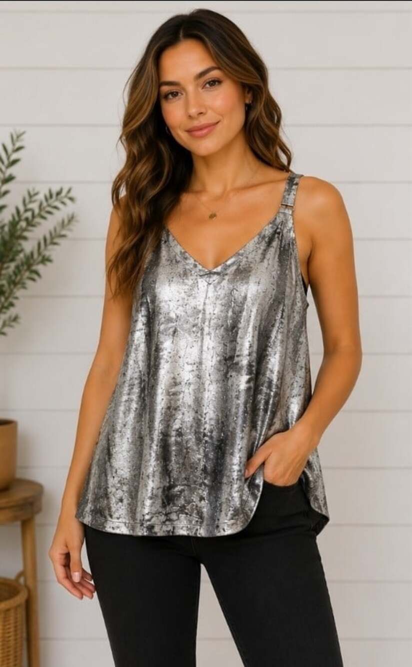 Lane Bryant Silver Metallic Sleeveless V Neck Tank Top Evening Sz 18 NWT T80